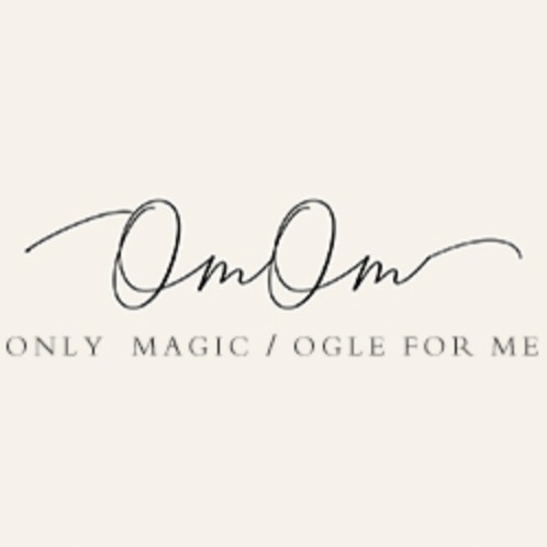 OMOM品牌LOGO